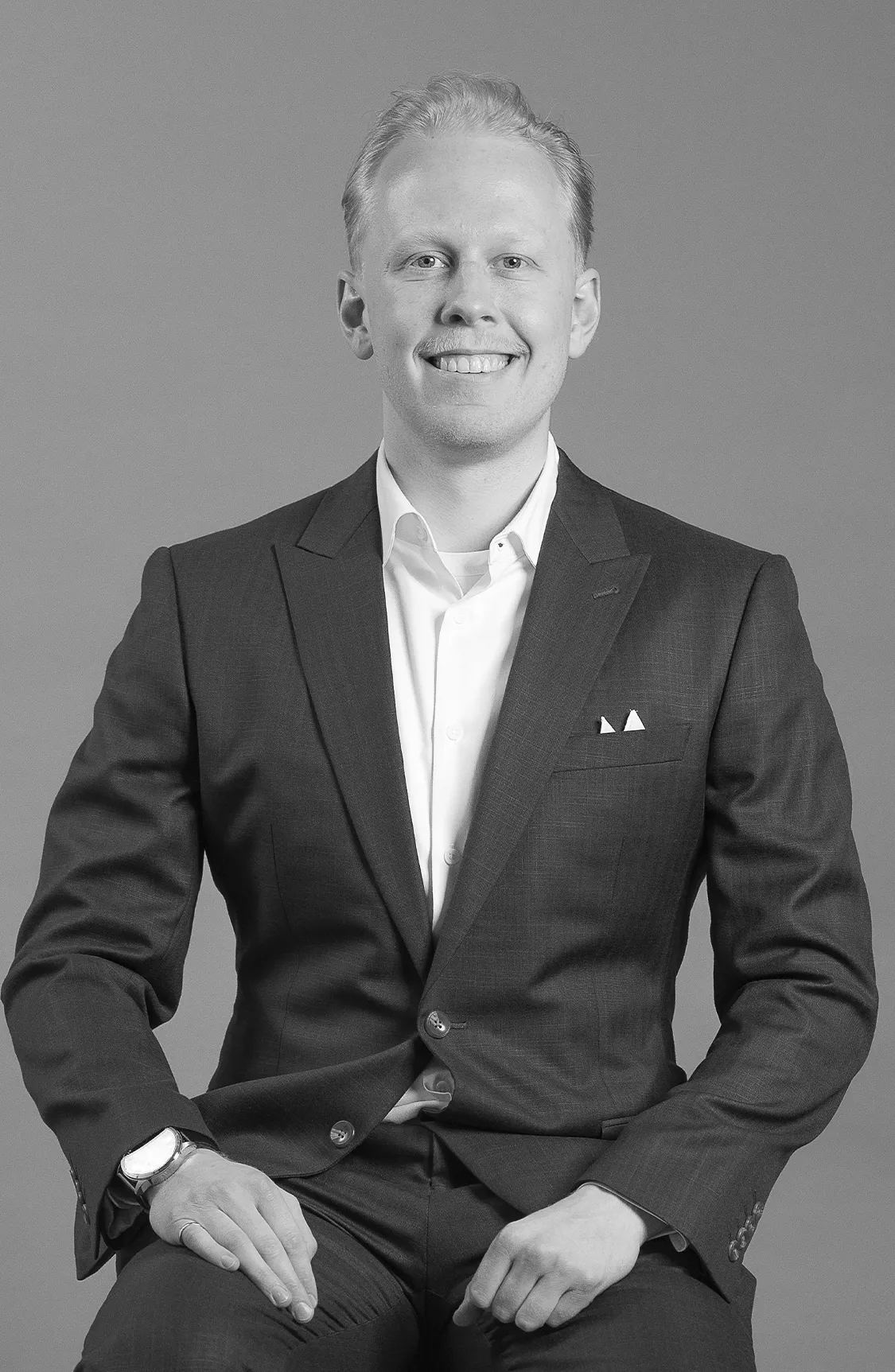 Headshot Brettfriesen